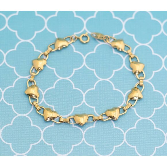 Vintage Gold Tone Simple Hearts Bracelet 7 inch by Avon - R16 - Picture 1 of 3